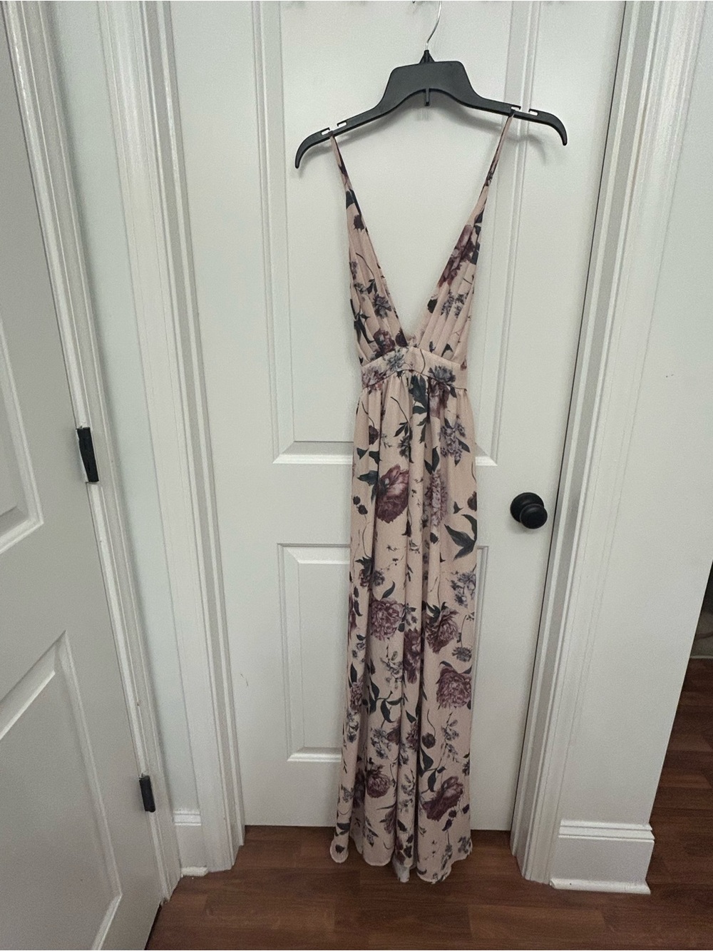 SHEIN Blush Floral V-Neck Maxi Dress